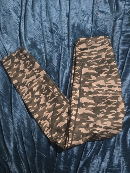 Pants - Women’s Camo Print Leggings - Olive Green